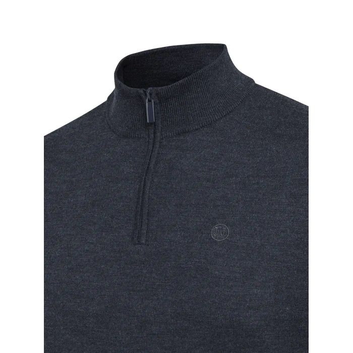 PU731CLOSEUP1_risultato